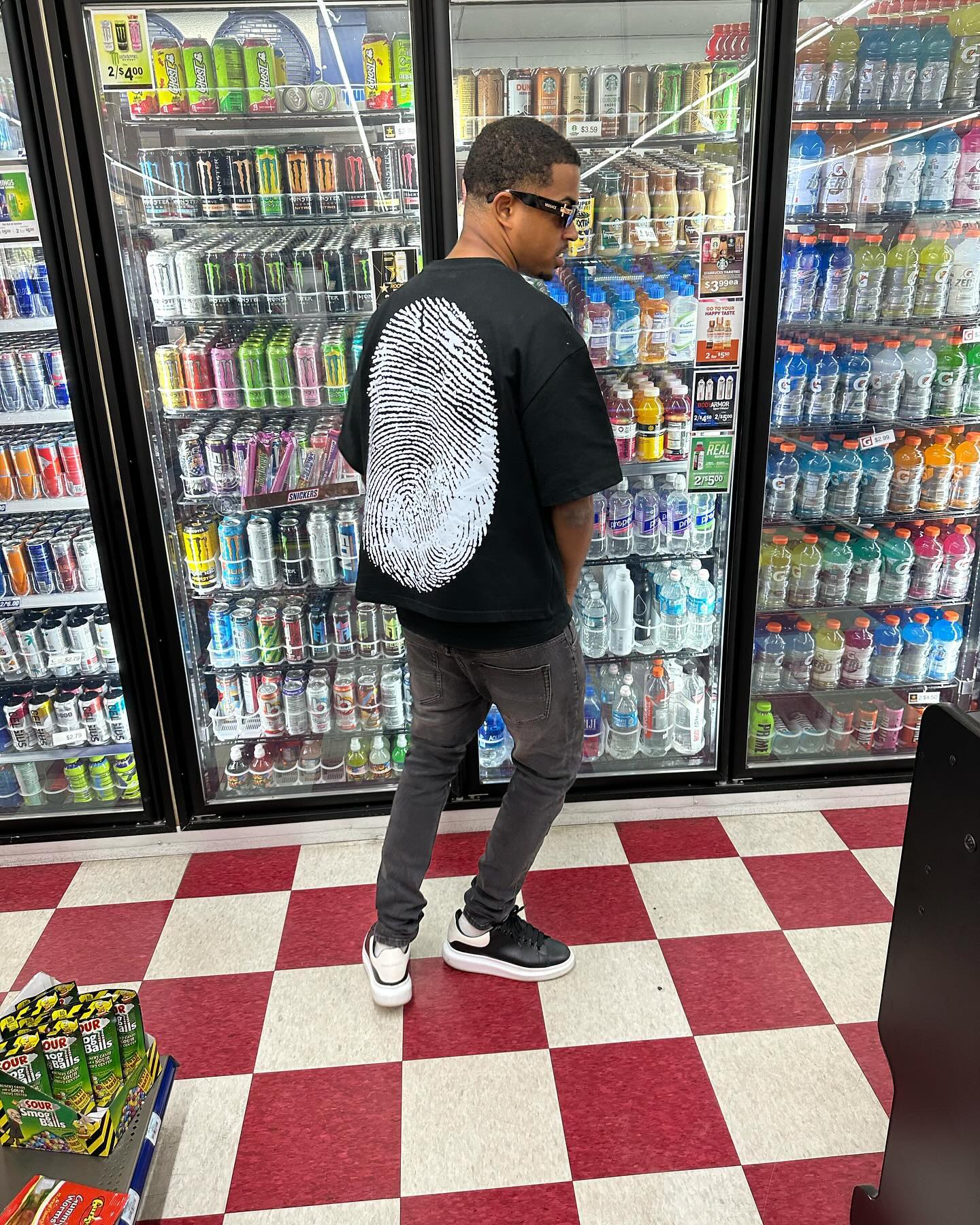 Posted by @bossman_boog wearing Diverse 1 of 1