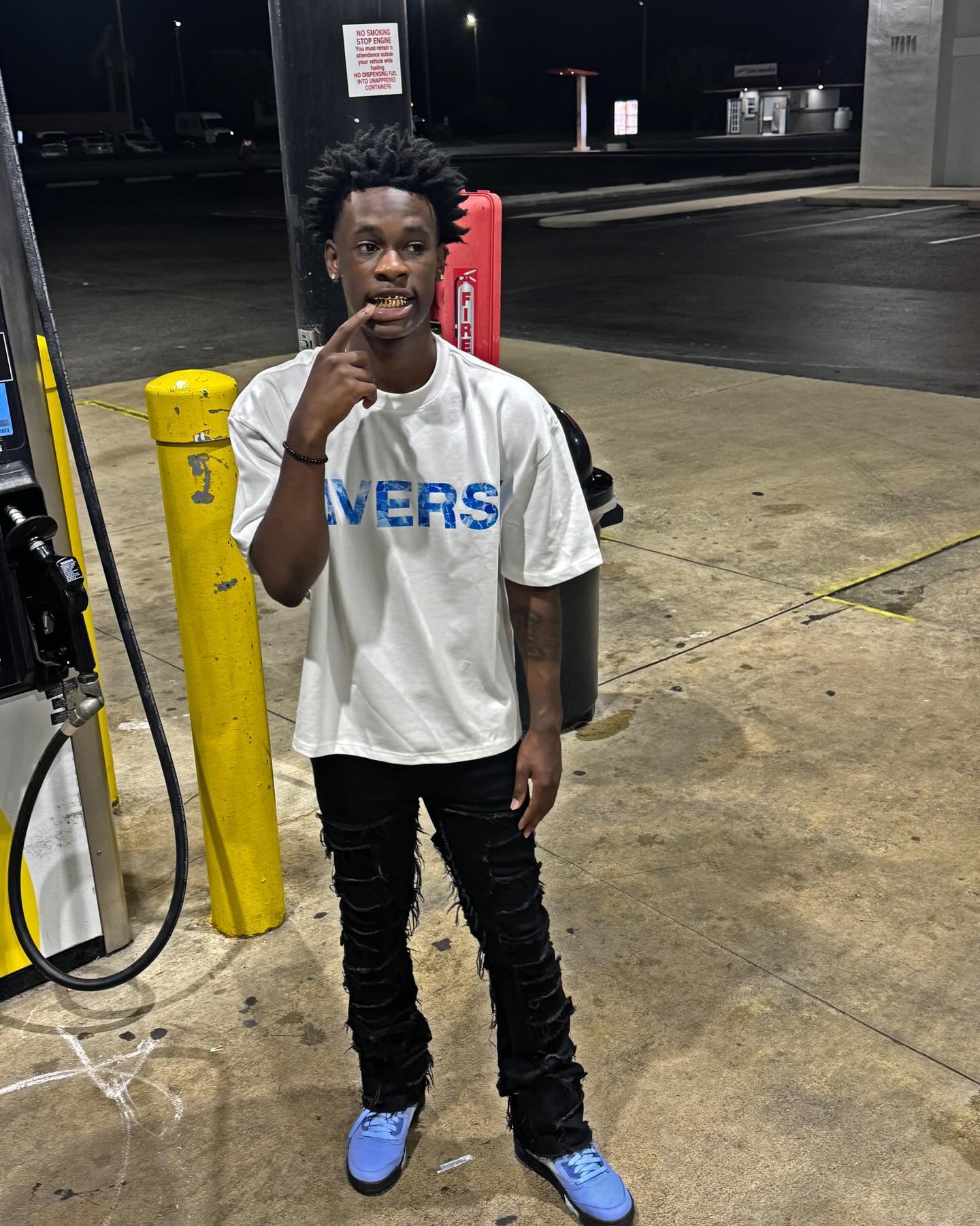 Posted by @jwill_002 wearing Diverse 1 of 1